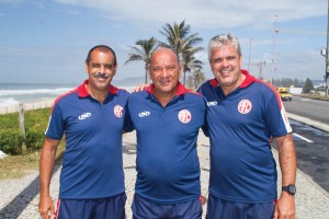 Comissão de craques deixou o América na praia