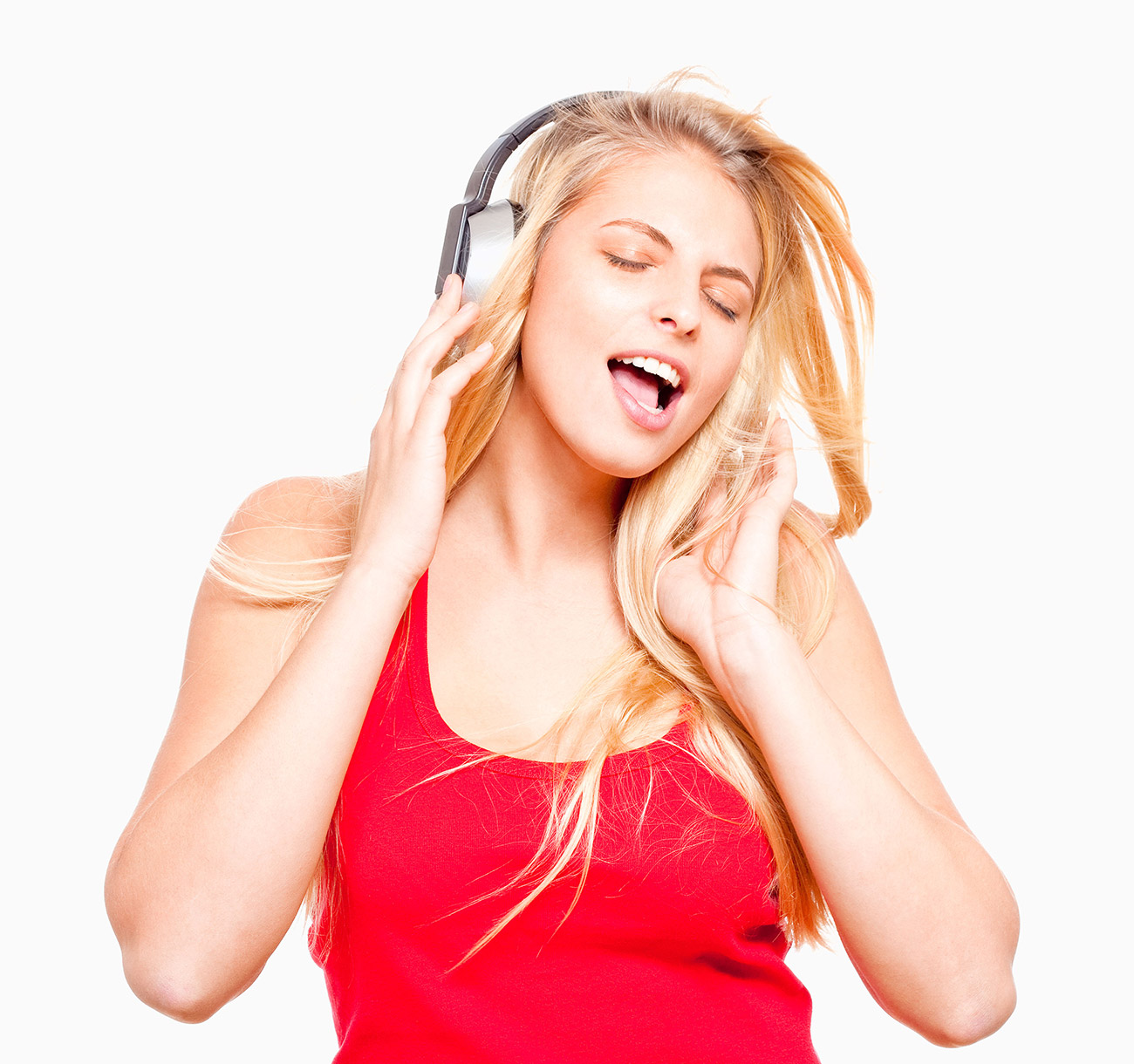 young_girl_listeni_2257636a