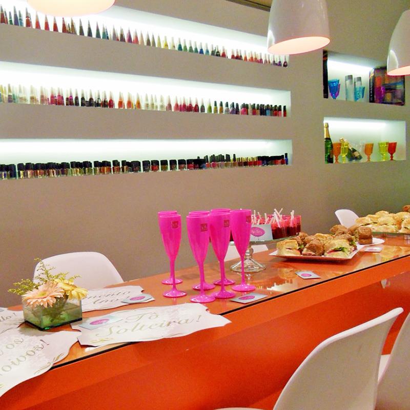 11295668_698009650328500_6964040974406334732_n