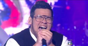 04dez2014-lui-medeiros-canta-medley-de-bad-girle-wonderful-no-primeiro-dia-de-shows-do-programa-nesta-quinta-feira-1417750779072_956x500-1