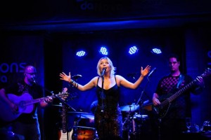 d09f9f4ee079bc7bc4c6b85ca0aa9dde