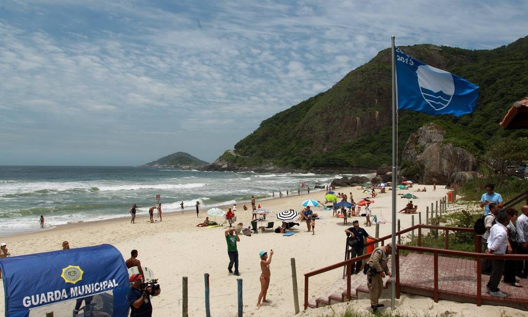 Prainha Recebe Bandeira Azul